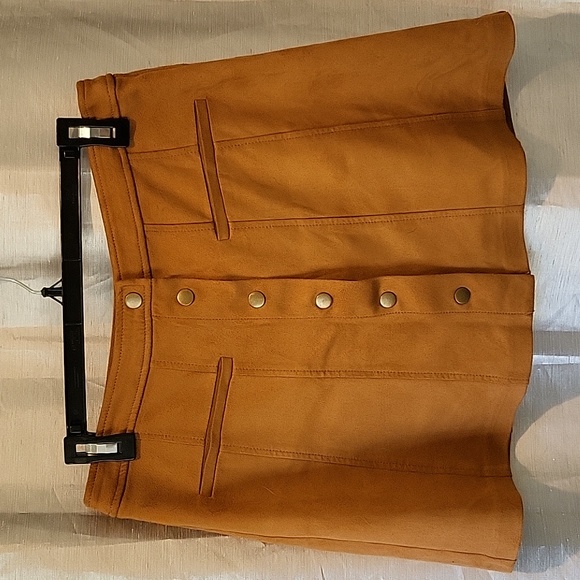 Zara Dresses & Skirts - Zara faux suede miniskirt